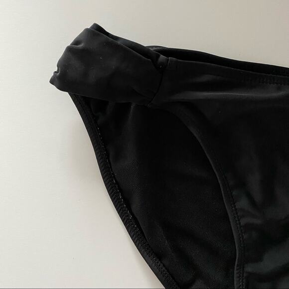Xhilaration Solid Black Bikini Bottom Size Medium - Picture 3 of 5